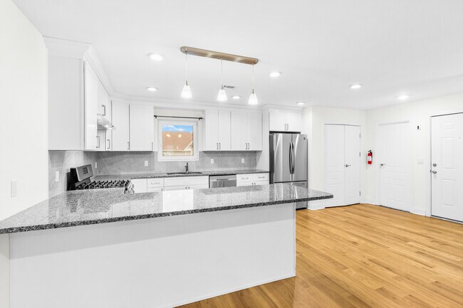 Photo - 71 Saint Marys Pl Unidad 1