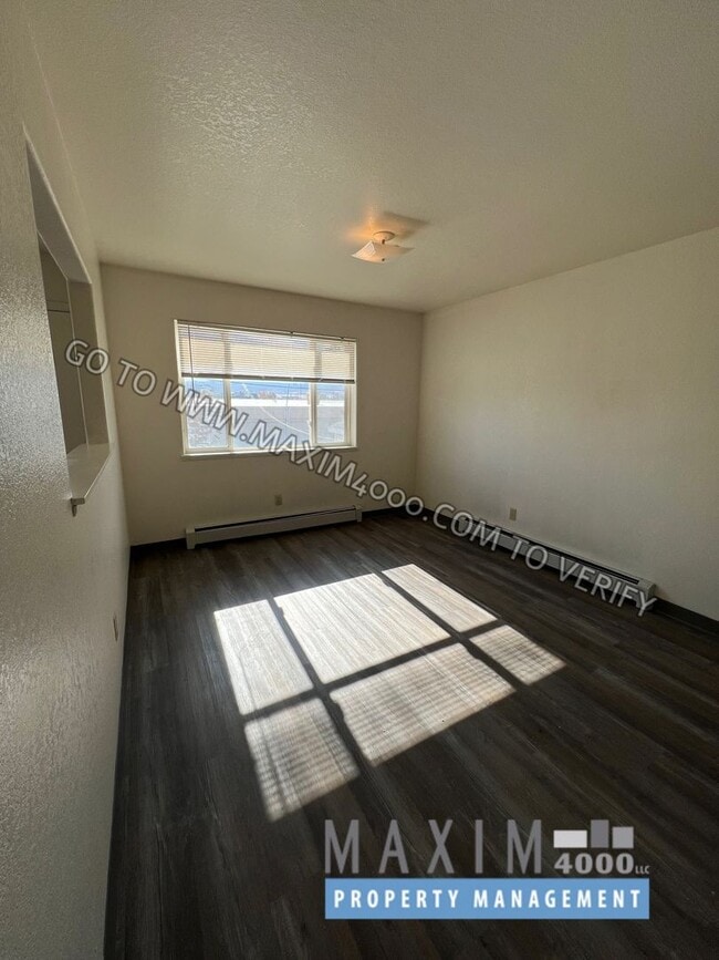 Photo - 2441 Bunting Ave Unit 2