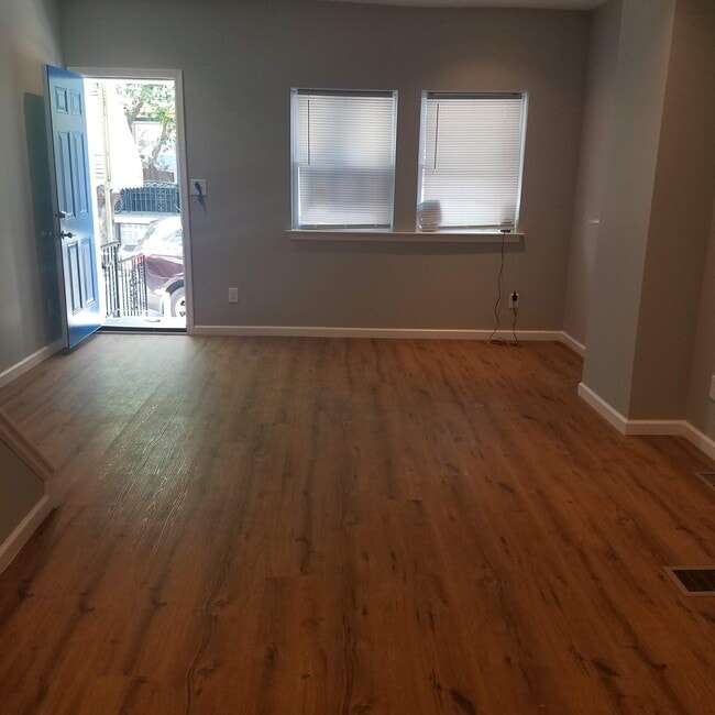 Building Photo - 1417 N Felton St