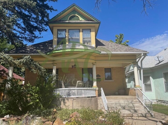 Building Photo - 123 Van Buren St