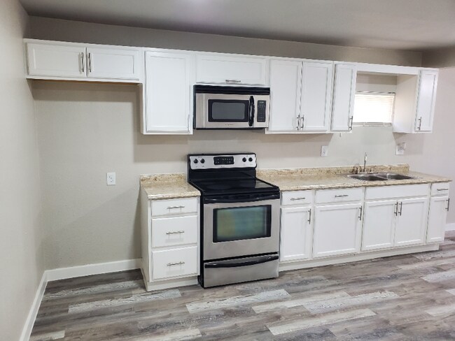 Photo - 1623 E Waco Ave