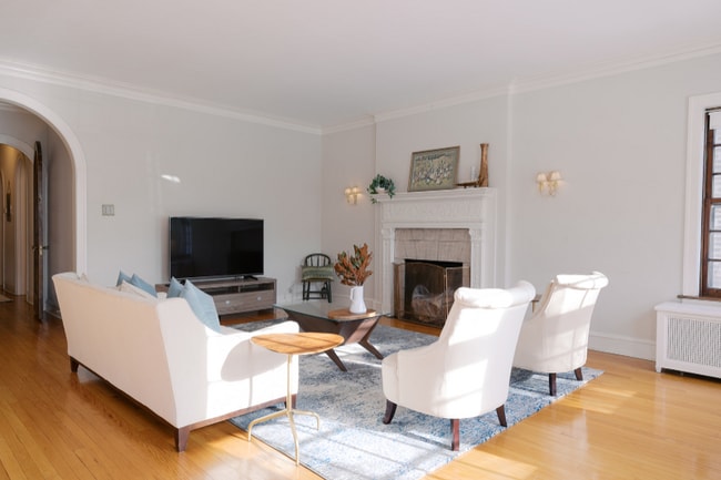 Photo - 1029 Hull Terrace Unit Apt 1