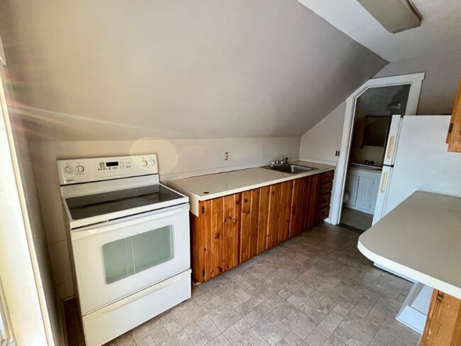 Photo - 50 N Main St Unidad 4