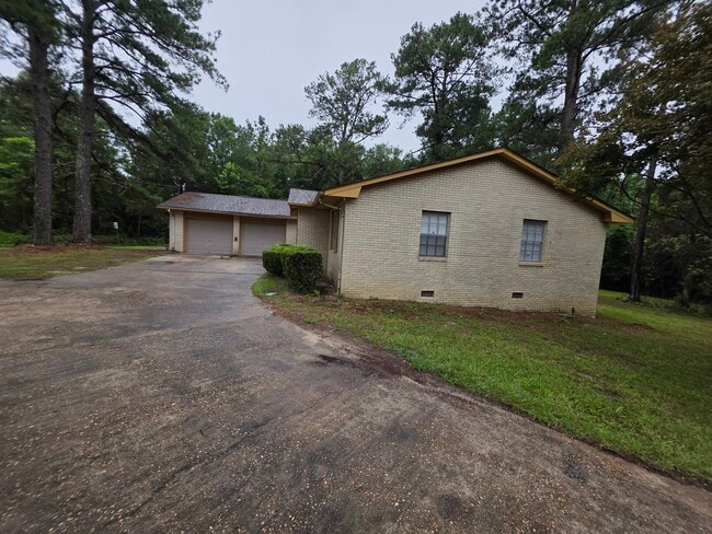 Photo - 1403 Ellison Ave