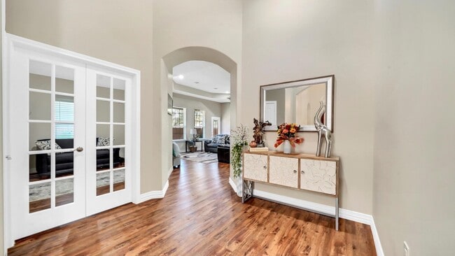 Photo - 23350 Cliffwood Dr