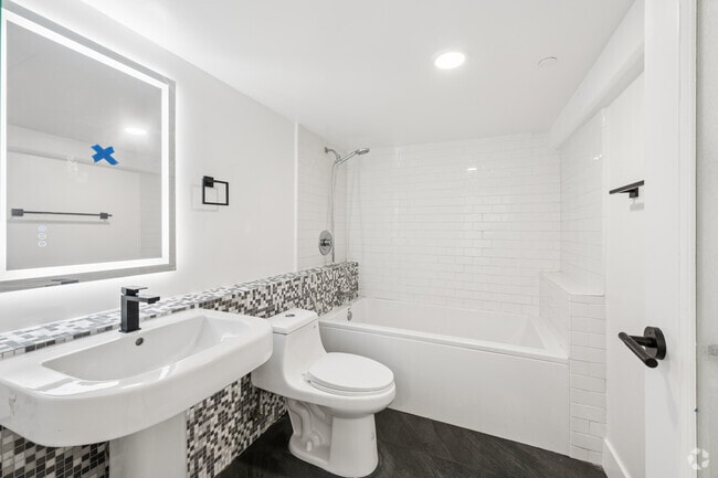 3 habitaciones, 2 baños - 1590 pies cuadrados - Baño principal