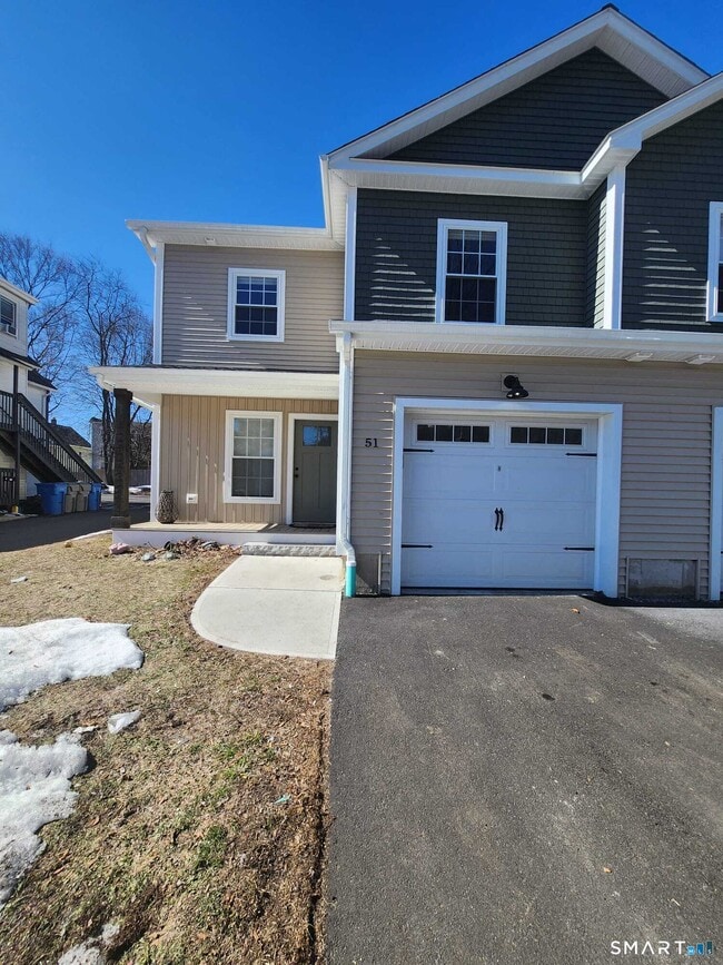 Building Photo - 51 Conlon St