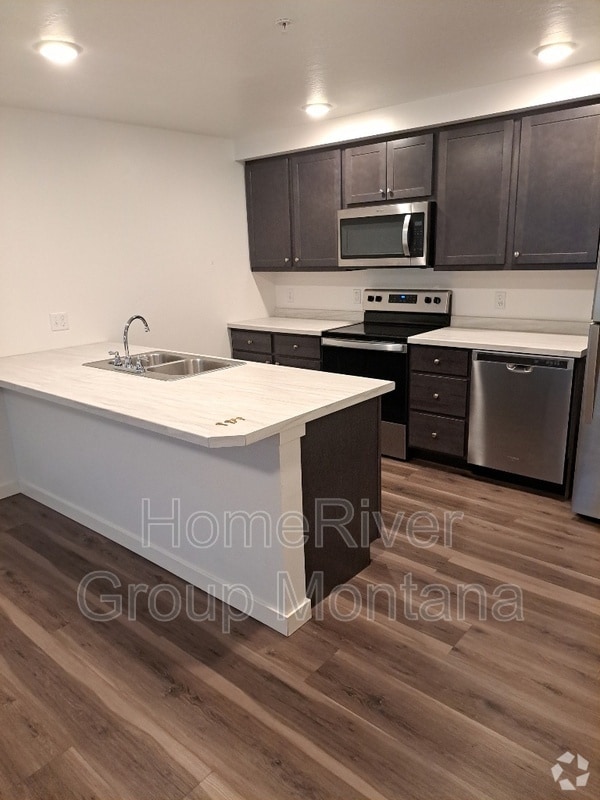 Building Photo - 1315 Rodgers St Rental