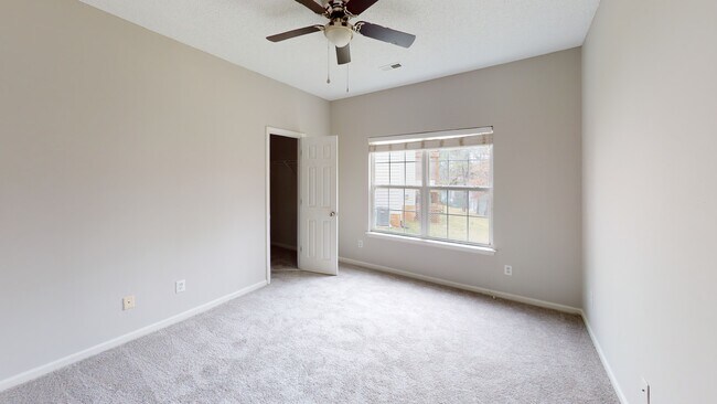 Lakeview Apartments