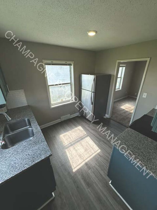 Photo - 9519-9521 Charlotte St Unit 9521 Charlotte St.