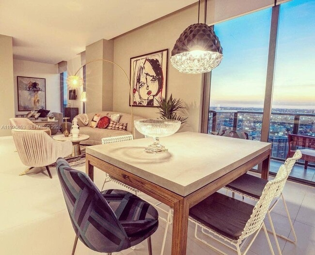 Photo - 501 NE 31st St Unit PH4405