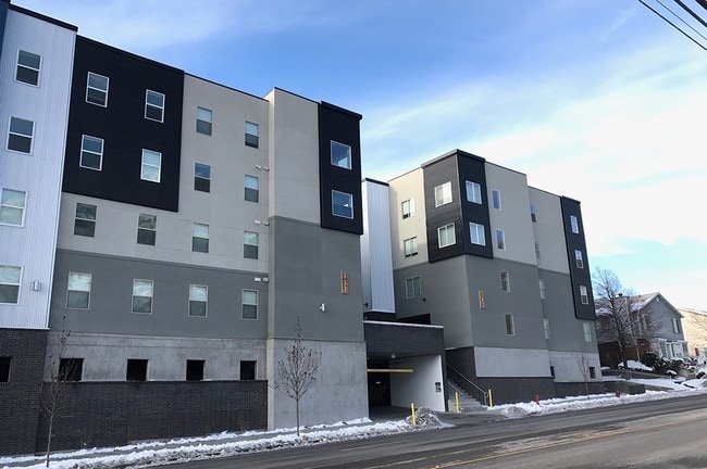 Photo - CollegePlace Provo