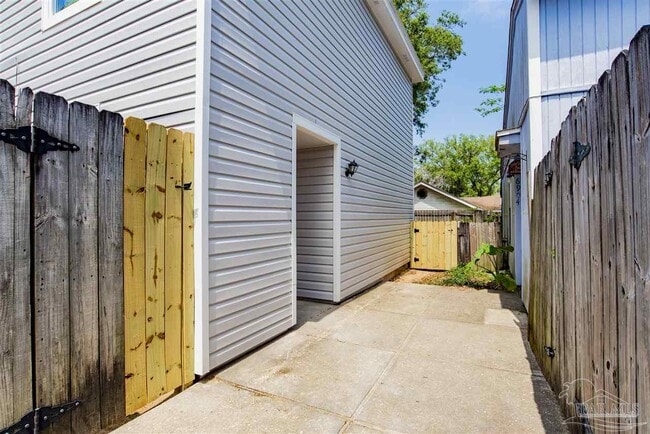 Building Photo - 6908 Weatherwood Pl Rental