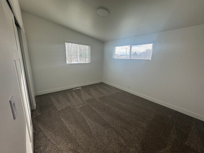 Photo - 2171 W Kirkham Way