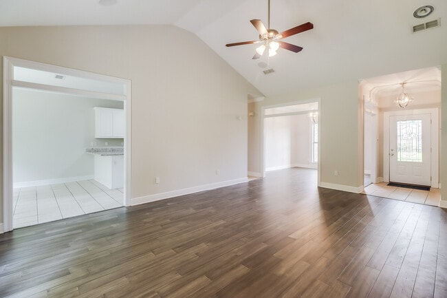 Photo - 15033 S White Swan Dr