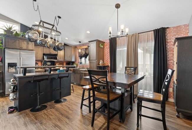 Photo - 2809 Olive Grove Ct