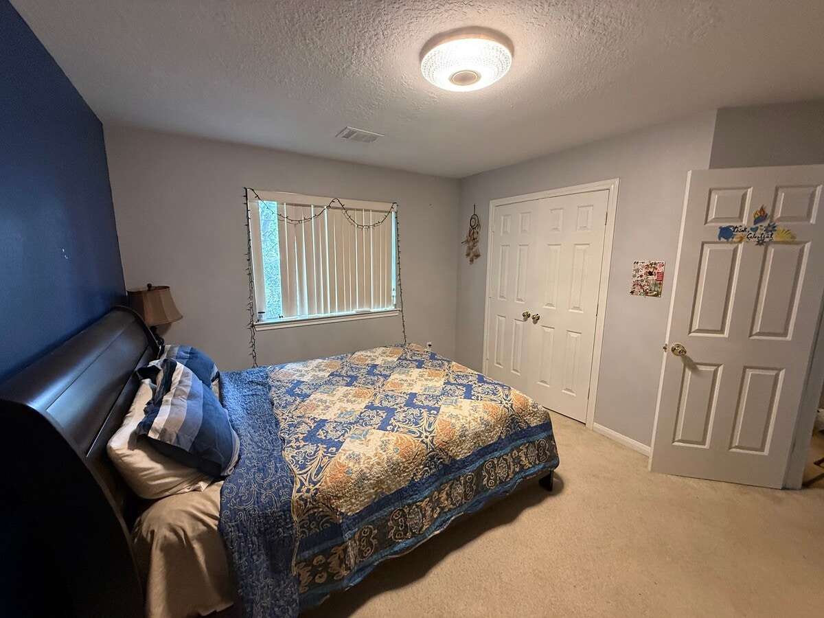 Photo - 3618 Windhill Ln