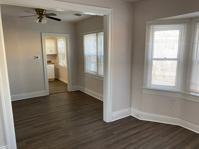 Photo - 200 Breckenridge St Apartments Unit Upper rear