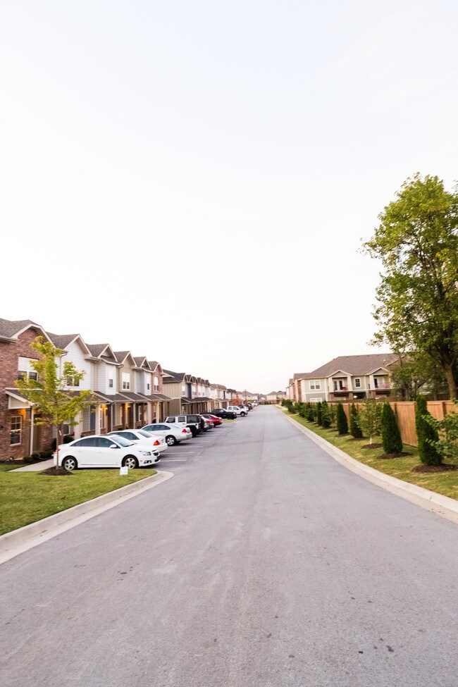 Towne Park Apartments Townhomes for Rent Springdale, AR