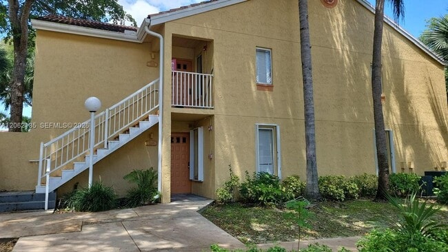 Building Photo - 1186 Coral Club Dr Unit 1186