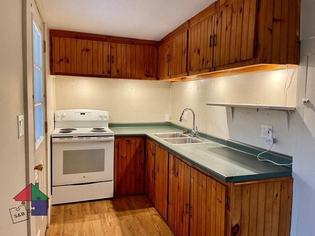 Photo - 293 US-302 Apartment Unit 2