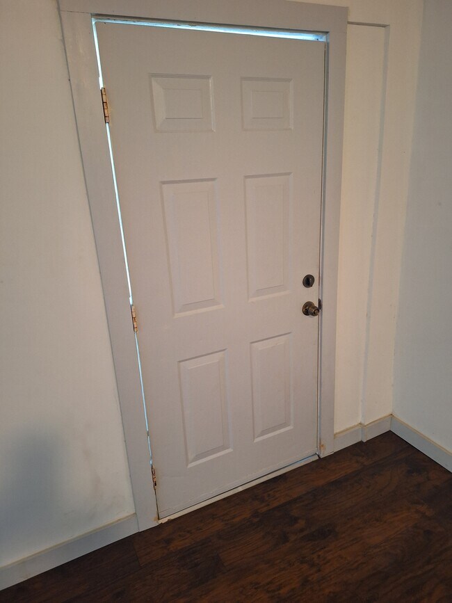 Photo - 1200 E 26th St Unit Garage Apartment