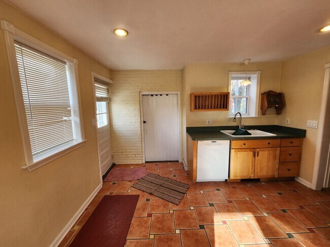 Photo - Large and Beautiful Farm House in Quiet Area