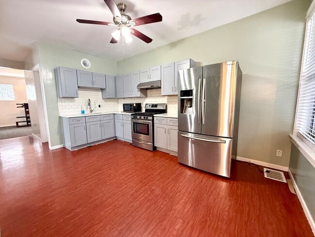 Photo - 3328 S Morgan St