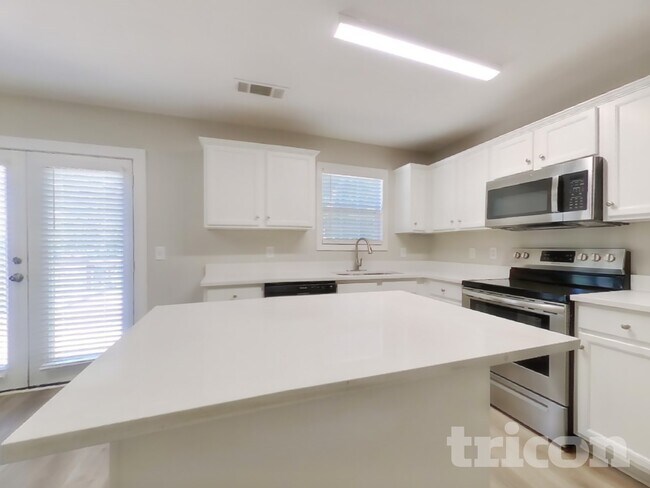 Photo - 105 Remington Pl Dr