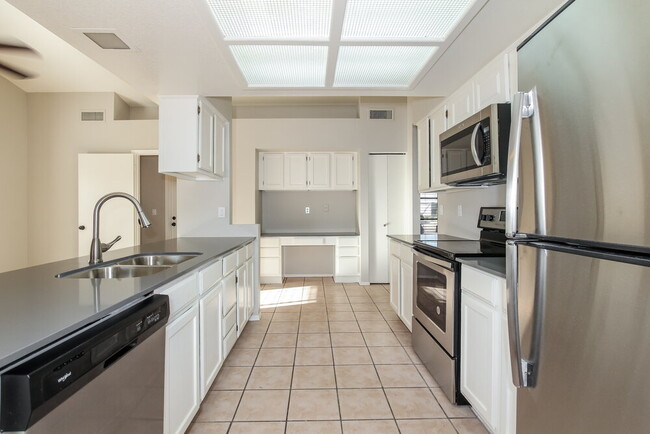 Photo - 5215 W Diana Ave