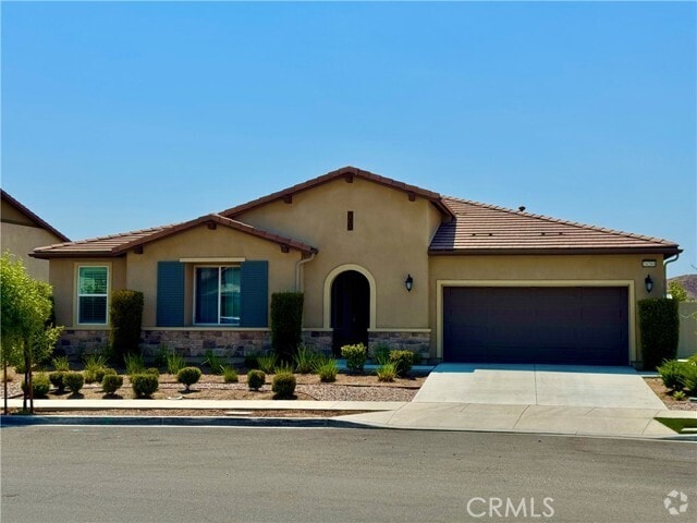 Building Photo - 24201 Arroyo Dr Rental