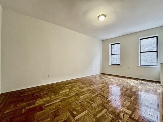 Photo - 1803 Riverside Dr Unit 1G