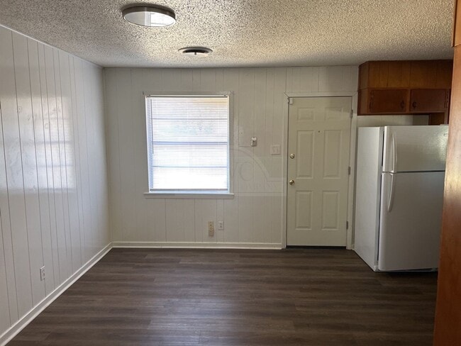 Photo - 1501 Richard Dr