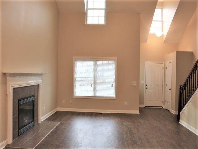 Photo - 386 Hemhill Dr