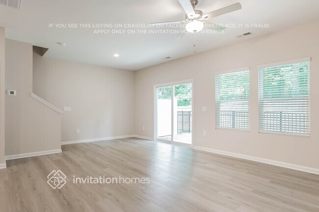 Photo - 955 Greenville Wy