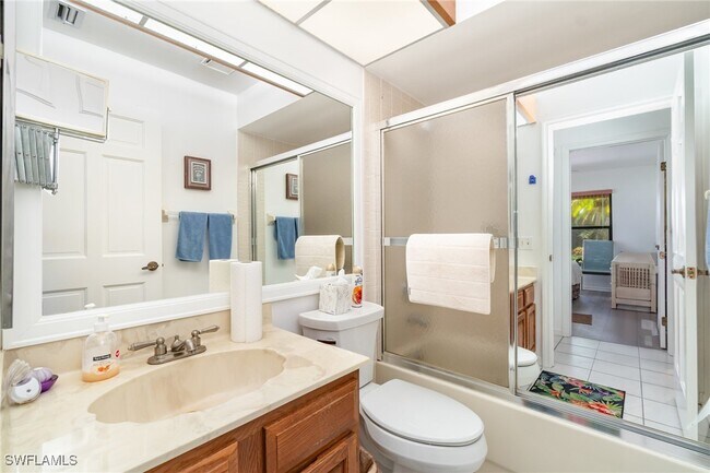 Photo - 2005 Pine Isle Ln