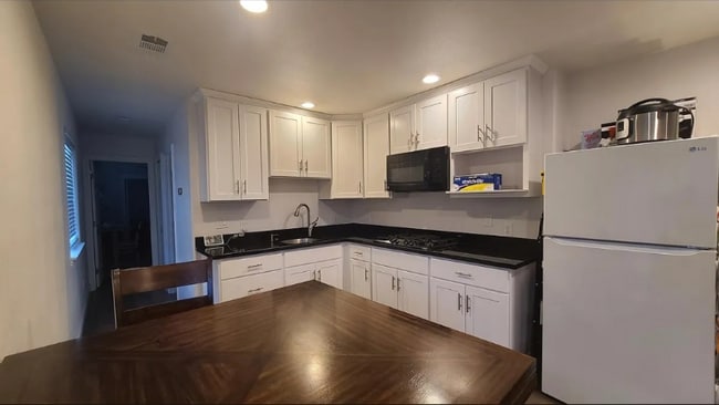 Building Photo - 2629 Georginia Ave Rental