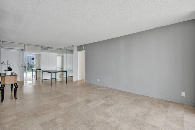 Photo - 100 Bayview Dr Unit 603