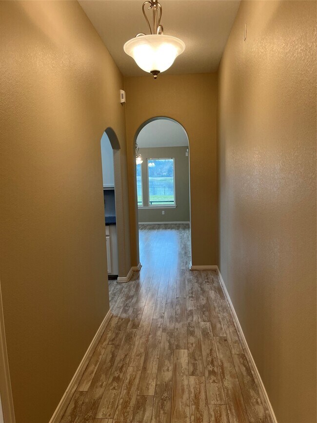 Photo - 9311 E Lakeside Dr