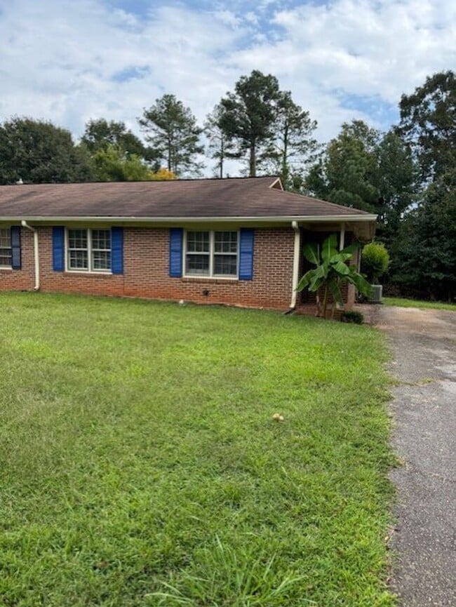 Building Photo - 157-159-159 Bentwood Cir Unit 159 Rental