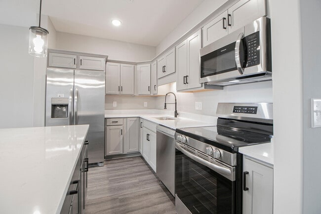 Photo - 403 Jonathan Wade Cir