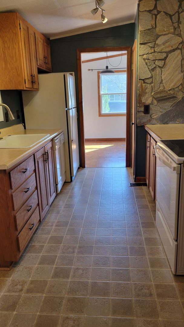 3/2 home for rent in Dillsboro House Rental in Dillsboro, NC