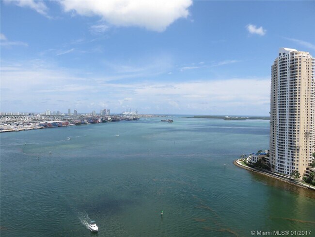 Photo - 325 S Biscayne Blvd Unit 25
