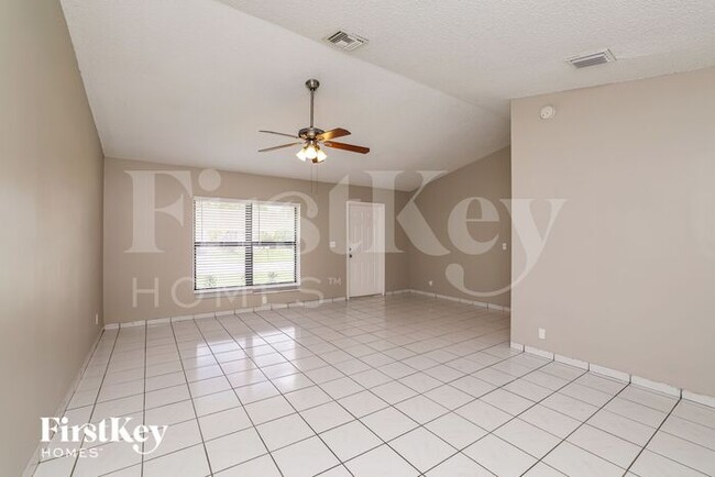 Photo - 5168 Edgecliff Ave