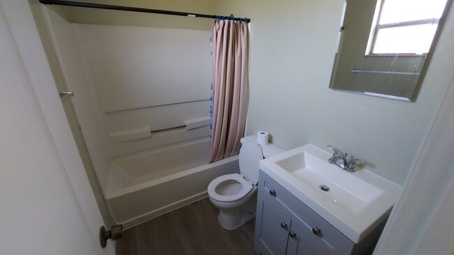 Photo - 1408 Xelda Ave S