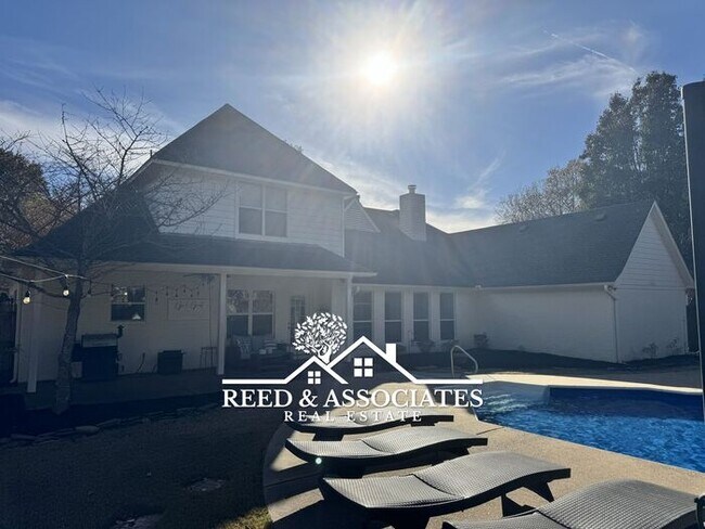 Photo - 4 bedrooms plus pool in Collierville!