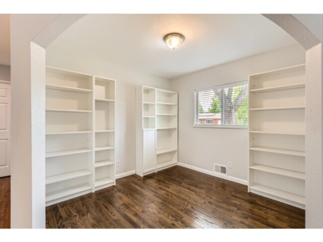 Photo - 3066 S Wolff St