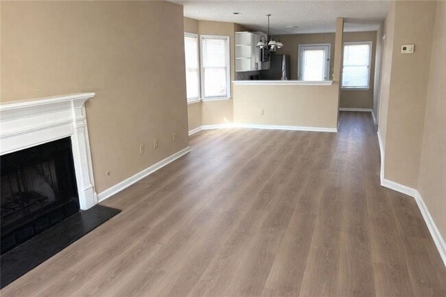 Photo - 7941 Creekstone Way