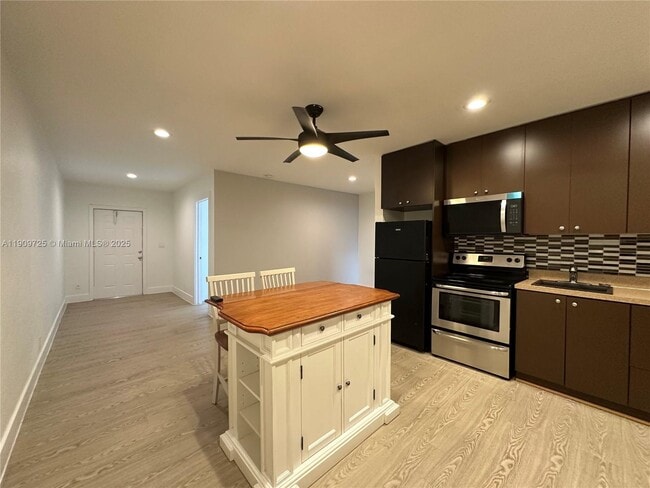 Photo - 108 NW 2nd Ave Unit D