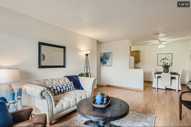 Building Photo - 451 Golden Cir Unit 307